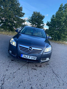 Opel insignia sports tourer (1 foto / 7)
