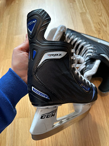 Коньки CCM RBZ Prolite2 (4 фото из 7)