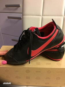 Nike sporditossud suurus 37 (1 foto / 3)