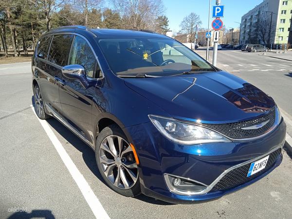 Chrysler Pacifica Limited (foto #1)