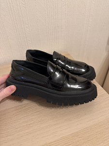 Туфли Zara (1 фото из 3)