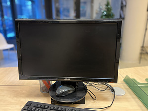 Asus monitor 21.5” (1 foto / 2)