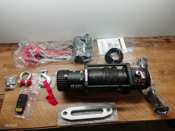 Vints 12V - 4,8KW - 6123kg - nöör 27m, pult