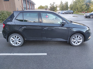 Škoda Fabia 1.2 81KW DSG (7 foto / 15)