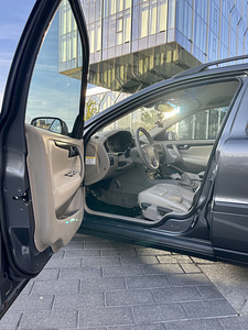 Volvo v70 2.4 disel 2004 (13 foto / 15)