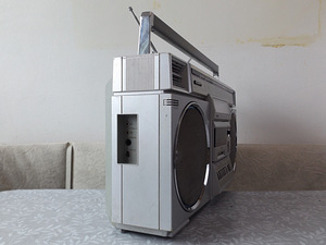 Vanakooli kassettraadio Sanyo M-X720K (3 foto / 10)