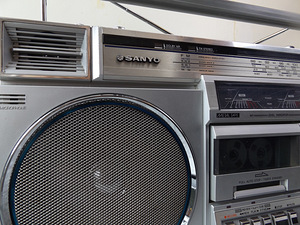 Vanakooli kassettraadio Sanyo M-X720K (6 foto / 10)