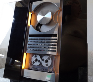 Vanakooli CD-raadio-kassett muusikakeskus Bang & Olufsen (7 foto / 10)