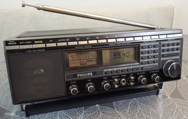 Радиоприемник Philips D2999-00 (фото #1)