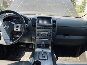 Nissan Pathfinder 2.5 148kv (6 foto / 10)