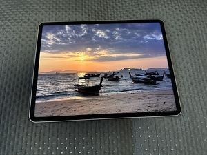 Apple iPad Pro M1 (2021) 128Gb Wi-Fi (1 foto / 3)