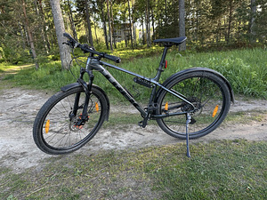 Trek X-Caliber 8 горный велосипед 29" (1 фото из 5)