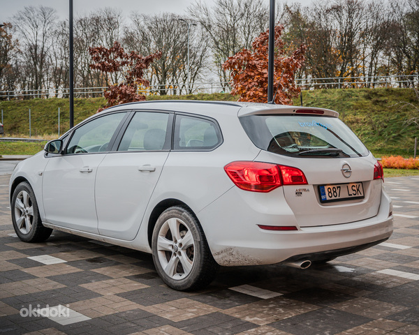 Прокат автомобилей Opel Astra 103kw LPG (фото #3)