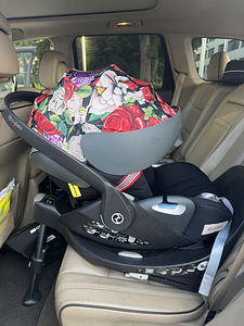 Turvatool CYBEX CLOUD Z i-Size + alus (1 foto / 7)