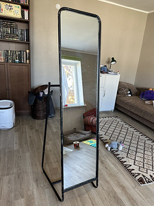 Напольное зеркало Ikea (1 фото из 6)
