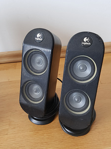 Logitech X-530 5.1 kõlarisüsteem (4 foto / 6)