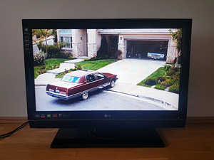 LG 37LC55 37" LCD TV (2 foto / 9)