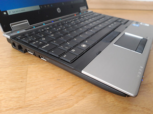 HP EliteBook 2540p i5/8GB/SSD120GB (4 foto / 8)