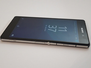 Sony Xperia Z2 (6 foto / 6)