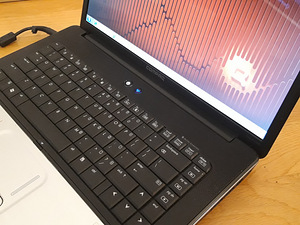 HP Compaq Presario CQ50 (4 foto / 10)