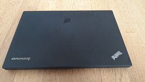 Lenovo ThinkPad X240 - i7-gen4/8GB/SSD128GB/FullHD/3G (6 foto / 8)