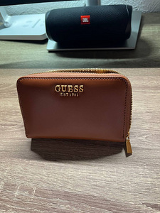 Кошелек Guess (3 фото из 5)