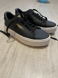 Кроссовки Puma (1 фото из 7)