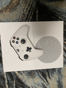 Xbox one s (5 фото из 5)