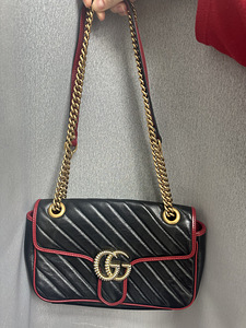 GUCCI original/real marmont flat leather crossbody bag. (3 foto / 5)