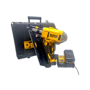 Akunaelapüstol Dewalt DCN692 P03 (1 foto / 3)