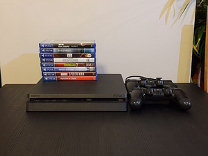Sony Playstation 4 (3 foto / 5)