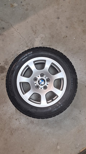 Резина (225/55 R16) с дисками BMW 5 e61 (1 фото из 9)