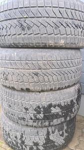 Шины GOODRIDE M+S 245/45 R18 (4 фото из 5)