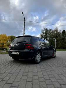 Volkswagen golf IV (2 foto / 6)