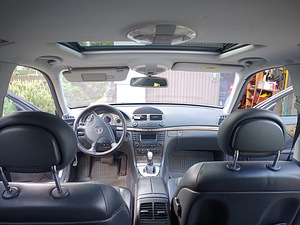 MERCEDES-BENZ E 320 CDI (6 foto / 8)