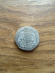 20 pence 1982 (2 foto / 2)