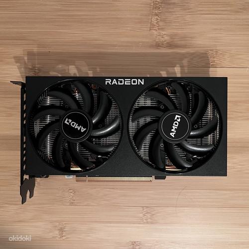 AMD Radeon RX 6600 XT (foto #1)