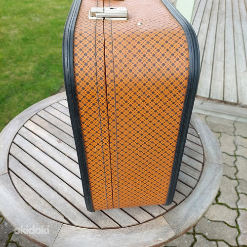 Винтажный чемодан (производство Литва) (фото #1)