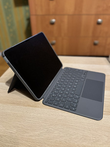 iPad air 11 m2 2024+Logitech combo touch