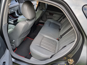Крайслер 300c (9 фото из 11)