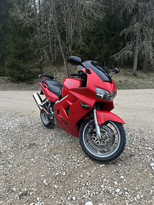 Honda VFR800