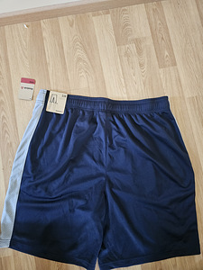 Spordipüksid (2 foto / 3)
