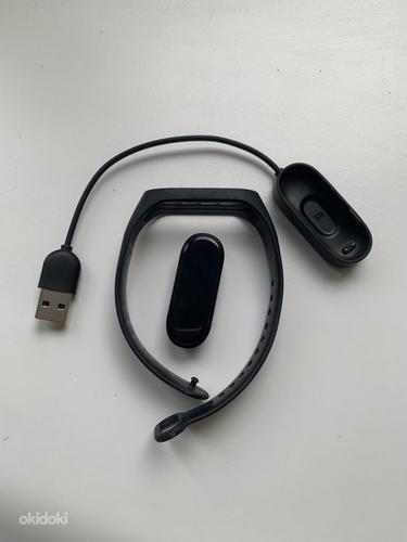 Умный браслет Xiaomi Mi Smart Band 4 (фото #2)