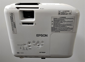 Epson EH-TW650 + экран проектора (1 фото из 3)