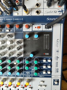 Helimikserpult Soundcraft Signature 12 (3 foto / 4)