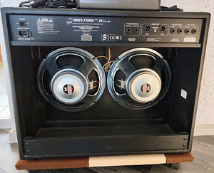 Fender Mustang IV V.2 Combo Amplifier. (2 foto / 4)