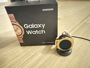 Samsung Galaxy Watch (1 foto / 3)
