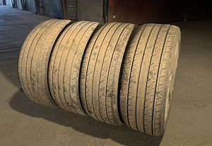 17" оригинальные диски Skoda 5x112 + летние шины 225/45/17 (3 фото из 4)