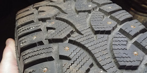 225/65R17 4шт (4 фото из 7)
