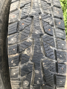 Naastrehvid 225/75/16C (3 foto / 5)